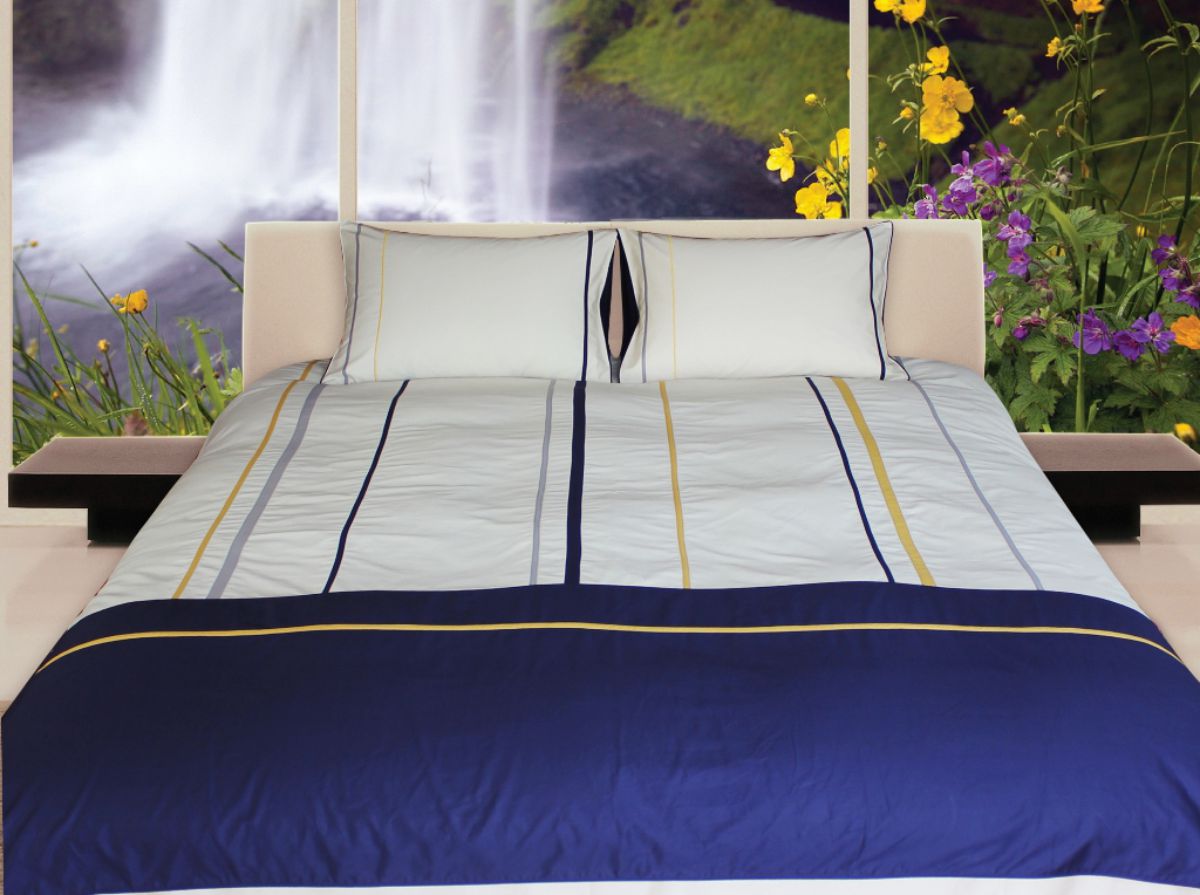 Vỏ chăn gối phối màu - trắng / xanh tím than